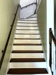 The Downtown House - 1820s home steps from Main Street in downtown Galena