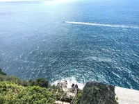 Exclusive abode overlooking the sea just minutes from the center of Amalfi.