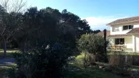 House with two terraces (south and north) and direct access to the bike path.