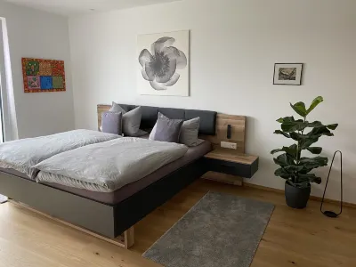 Modern city apartment Hotels near Klohr Dieter Sabine