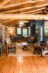Recently renovated mountaintop cabin!
