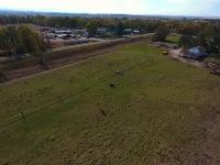 Horse-Heaven Cowgirl-Chic Bunkhouse on Baker Creek, 10 mins from Bozeman Airport