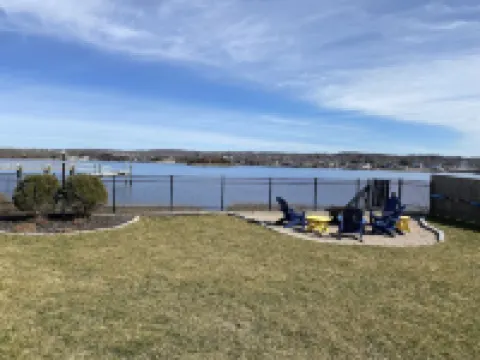 Newport County waterfront home with hot tub!  Use of 3 kayaks included! Hotels in Portsmouth