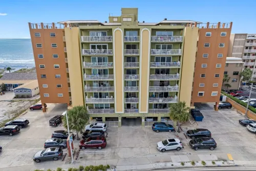 Stunning Gulf Views-Clean All Renovated-Holiday Villas Lll-Near Clearwater Beach