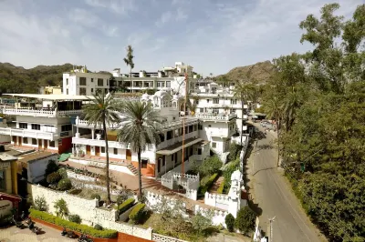 Hotel Maya Palace Hotels in Mount Abu