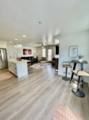 CASITA RETREAT APT: full kitchen, Sleeps 4, near Sand Hollow, Zions, & St George