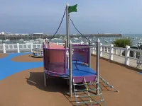 Apartment facing the sea