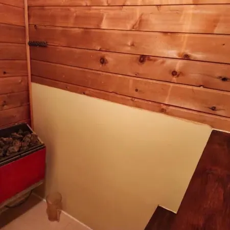 Cozy 3Br Ski-Chalet Style Retreat w/ Sauna + Fireplace— Outdoor Adventure Base
