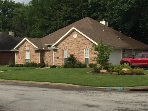 Hot tub, fire pit, great outdoor space, by Coler bike trails, Bentonville Square