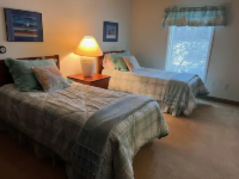 2 bed, 21/2 bath condo, heated pool