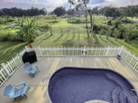 Beautiful Gulf Coast Home with Pool 長灘酒店