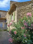 Stone village house Hotels in Mollans-sur-Ouveze