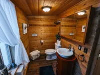 Cozy pet friendly cabin with stand alone sauna near Willow and Talkeetna Alaska