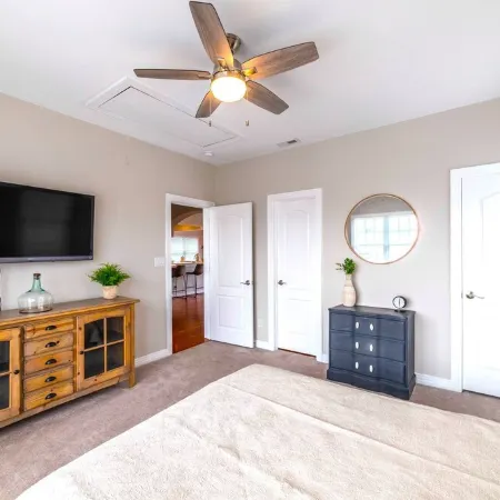 Spacious Family Beach Retreat