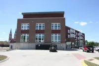 Dyersville Dream Condo #200