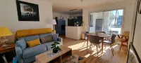 Very Nice 2 Bedroom Apartment in the Heart of Concarneau - Balcony - Parking - 2 tähden