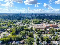 Gather! PingPong~6BR~PorchTV~Walk Dtwn~Pets~15+