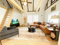 NEW Quaint 2 bedroom near Newfound lake, hiking, skiing, hot tub & star gazing! Hotel a Alexandria