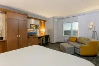 Courtyard Asheville Airport Hotels in Buncombe County