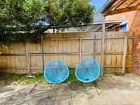 Bay Rd | Kids & Pet Friendly | Free Parking Hotels near Ducky Espresso Cafe