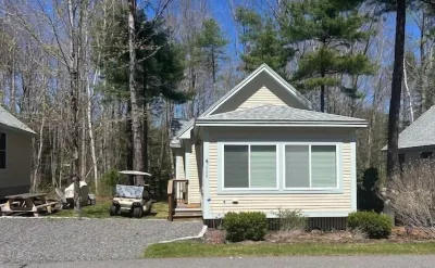Seaglass Village Cottages - Cottage 139 Wonder Mountain Fun Park附近的飯店