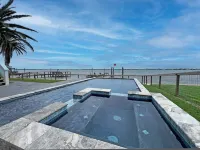 Charming 3-bedroom house in Rockport with WiFi, AC, O/DR Elevator, & Boat Lift!