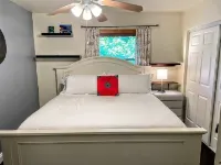 Hamilton House Miami - Tropical Oasis / Heated Pool / Tiki / Brazilian BBQ