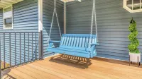 NEW! 3 bed, 1.5 Bath, Games, WIFI