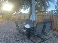 Quiet Glamper on the Lake – Extended Stays Welcome - Homestays