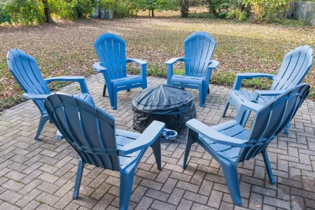 Updated 5 bedroom ranch w/fenced in yard and 100"+ projector near downtown! Отели рядом с достопримечательностью «Taubman College of Architecture and Urban Planning»