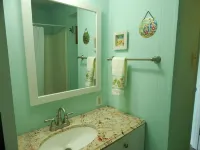 1.3 Miles to Beach & Conveniently Located to  Fishing,Restaurants & Shopping!