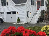 Ocean Point Oceanfront with Private Beach Air-Conditioned Hotels in Boothbay