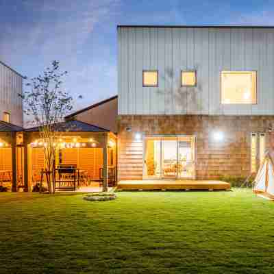 ＮＡＧＡＨＡＭＡライフスタイルグランピングホテル Hotel Exterior