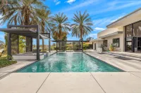 Massive Luxury Estate - No Checkout Time on Departure Date