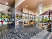 Quattro on Astor Hotels in Spring Hill