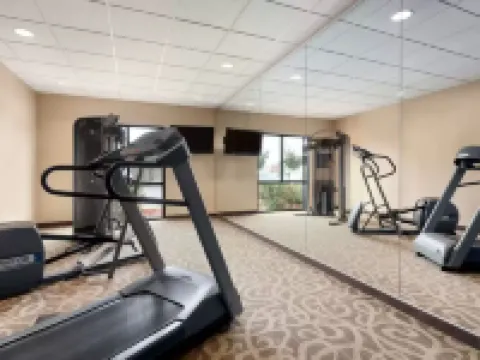 大學酒店-戴維斯地區-由洲際酒店集團管理 索拉諾縣酒店