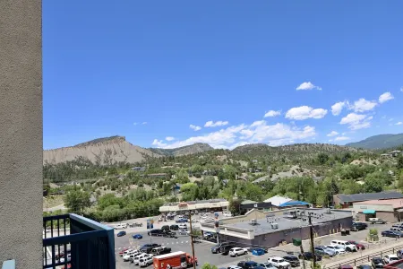 Luxury Downtown Durango Condo Отели в г. Дуранго