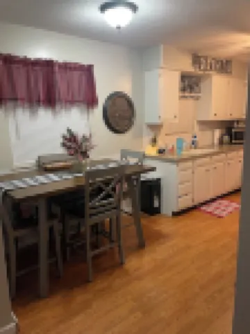 Charming 2-bedroom house in delightful Jackson with AC, WiFi