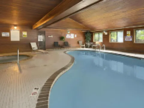 Super 8 by Wyndham Shakopee Hotels in Shakopee