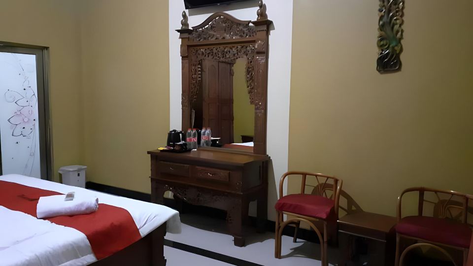 RedDoorz Syariah Near Exit Toll Ngemplak Solo