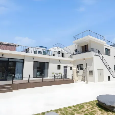 Gangneung Stay Sosom Отели рядом с достопримечательностью «Парк Hourglass»