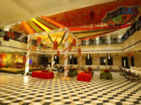 Venizia Sarovar Portico Hotels in North Delhi