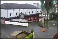 Puri Wisata Hotel Hotel dekat De Damaran Wisata Alam
