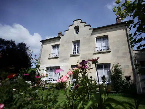 Chez Ric et Fer Hotels in Soissons