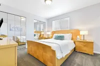 ᨒStylish 4BR / Movie Lounge / 10 min to Ft Carsonᨒ Hôtels à : Stratmoor