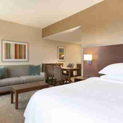 Embassy Suites by Hilton Akron Canton Airport Rooms