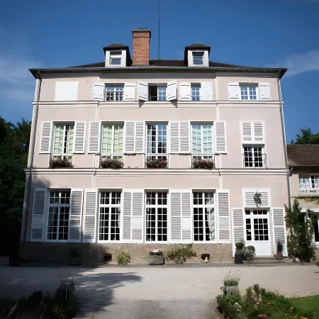 Le Chateau de La Vierge