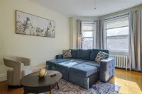 65inTV:Free Parking:Longwood:King Bed:Full Kitchen