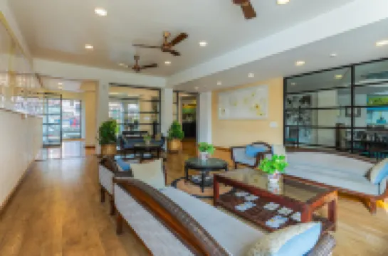 Whispering Palms Beach Resort