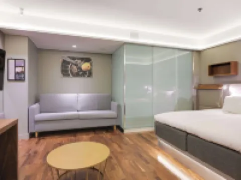 Comfort Hotel Xpress Helsinki Airport Terminal Hotels in Vantaa